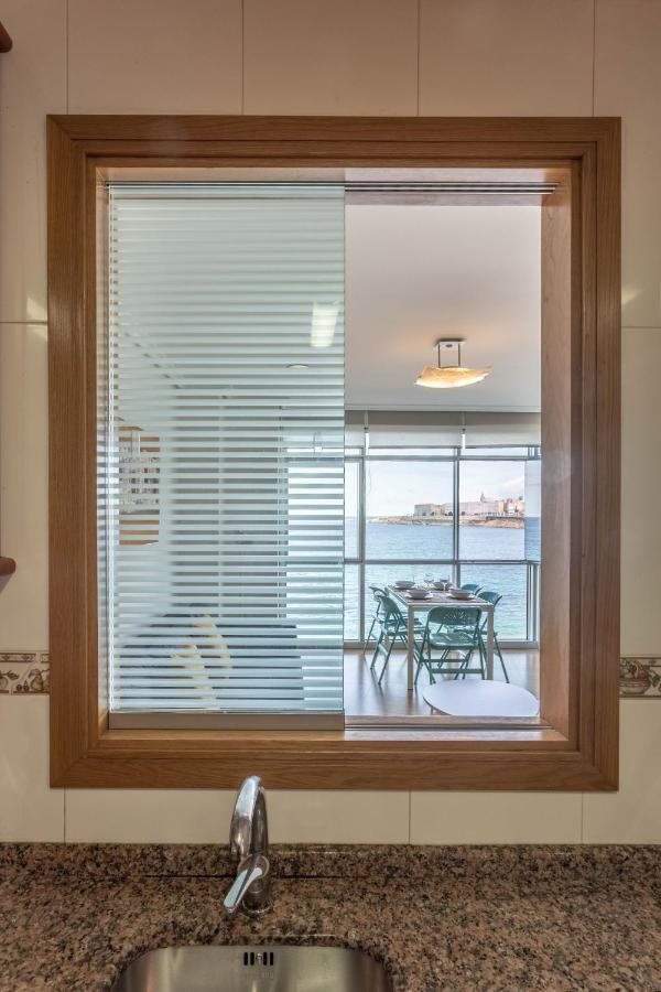 Apartamento En Primera Linea De Playa Riazor A Coruña Dış mekan fotoğraf